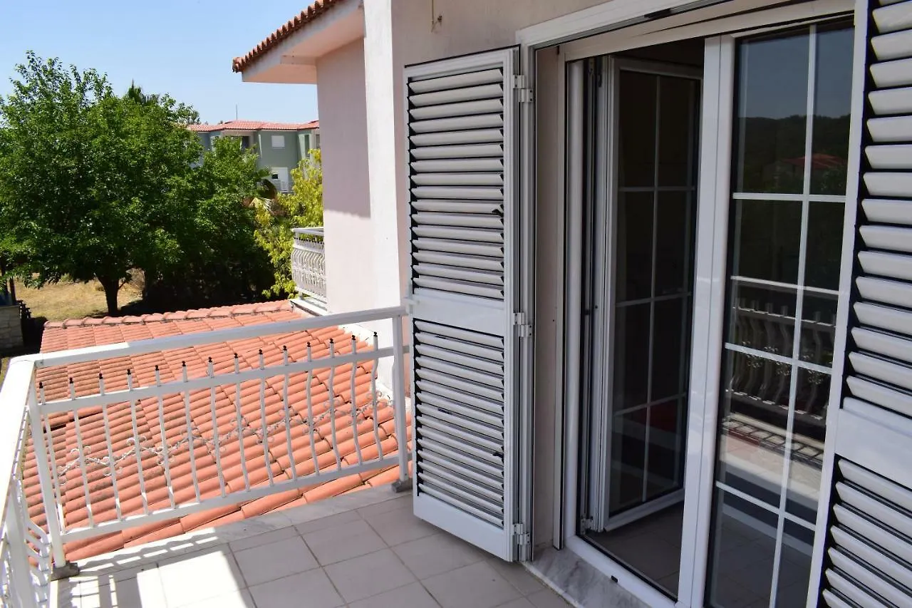 Holiday home Villa Close To The Beach Ormos Panagias